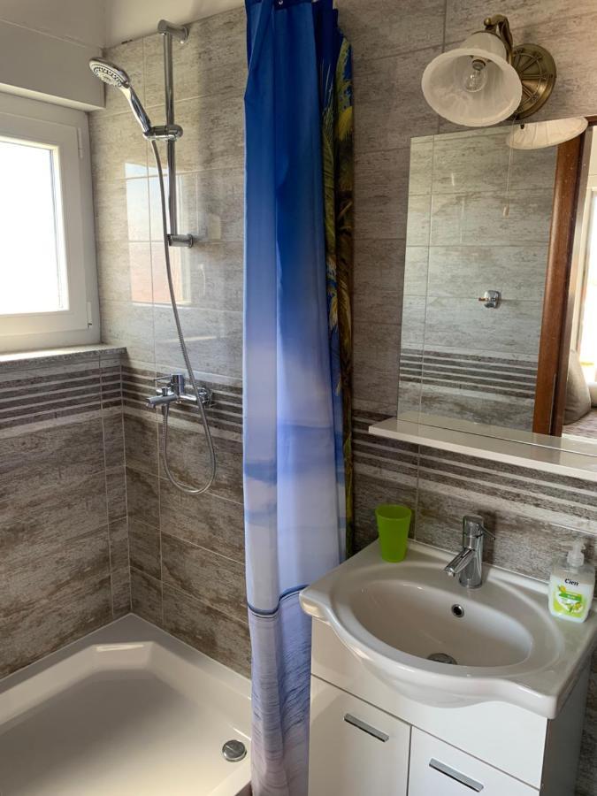 Green Hill Family Apartments Vodice Bagian luar foto