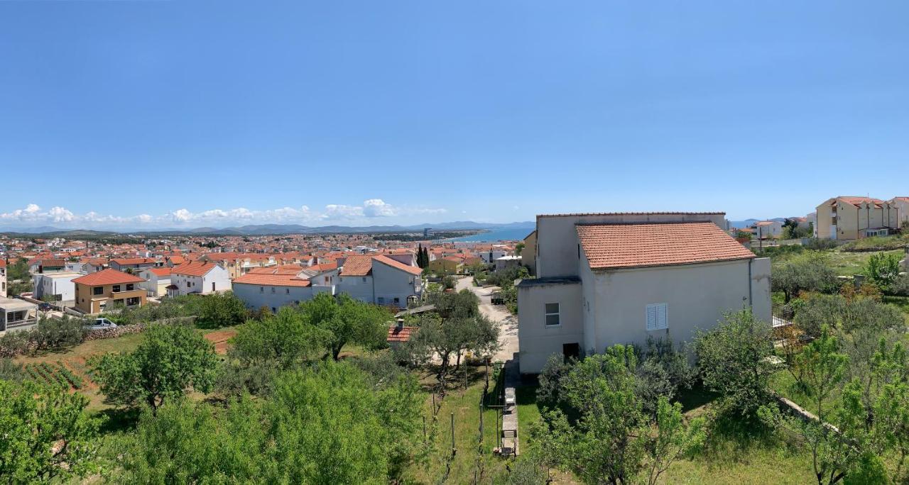 Green Hill Family Apartments Vodice Bagian luar foto